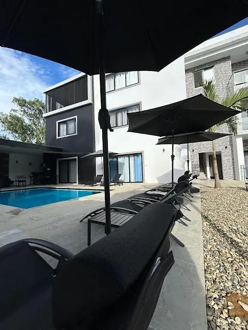 Sosúa Level Suites Vip מלון דירות
